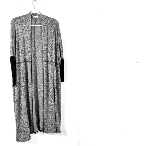 Silent Noise by Urban Outfitters Sweater Duster. Black and White mixture. Sz S. - Picture 1 of 14